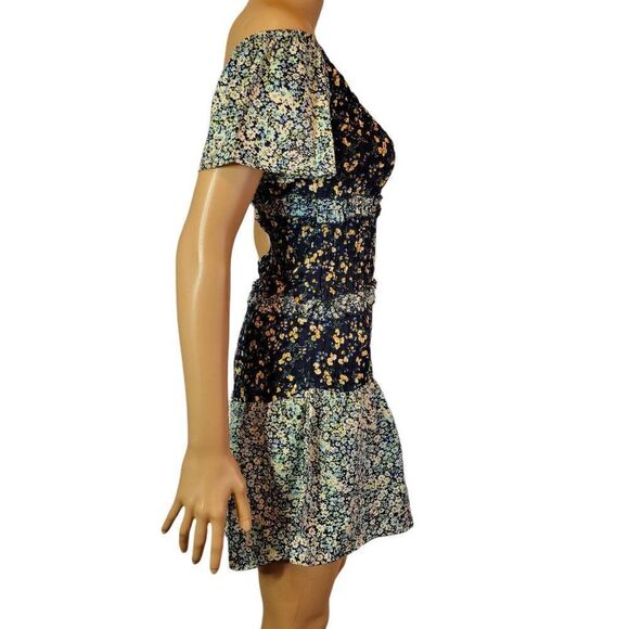 Style House Mini Tiered Floral Dress (Size S) - Picture 3 of 9